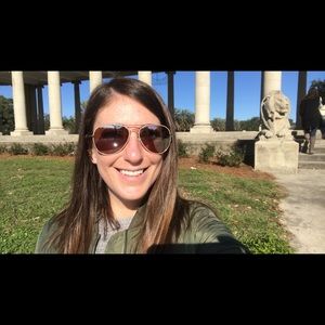 Meet your Posher, Shannon